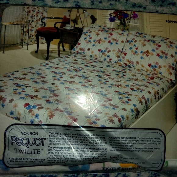 Twin Flat sheet vintage New in package Pequot Poppins print htf - Picture 2 of 3
